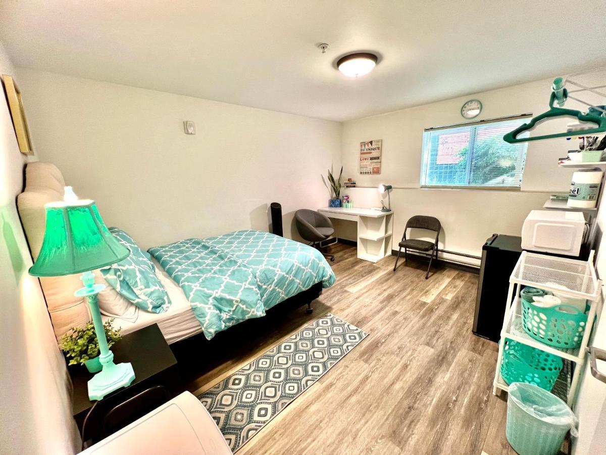 Private Room With Shared Bathroom On The 1St Floor 10 Minutes Walk To University Of Washington Seattle Kültér fotó