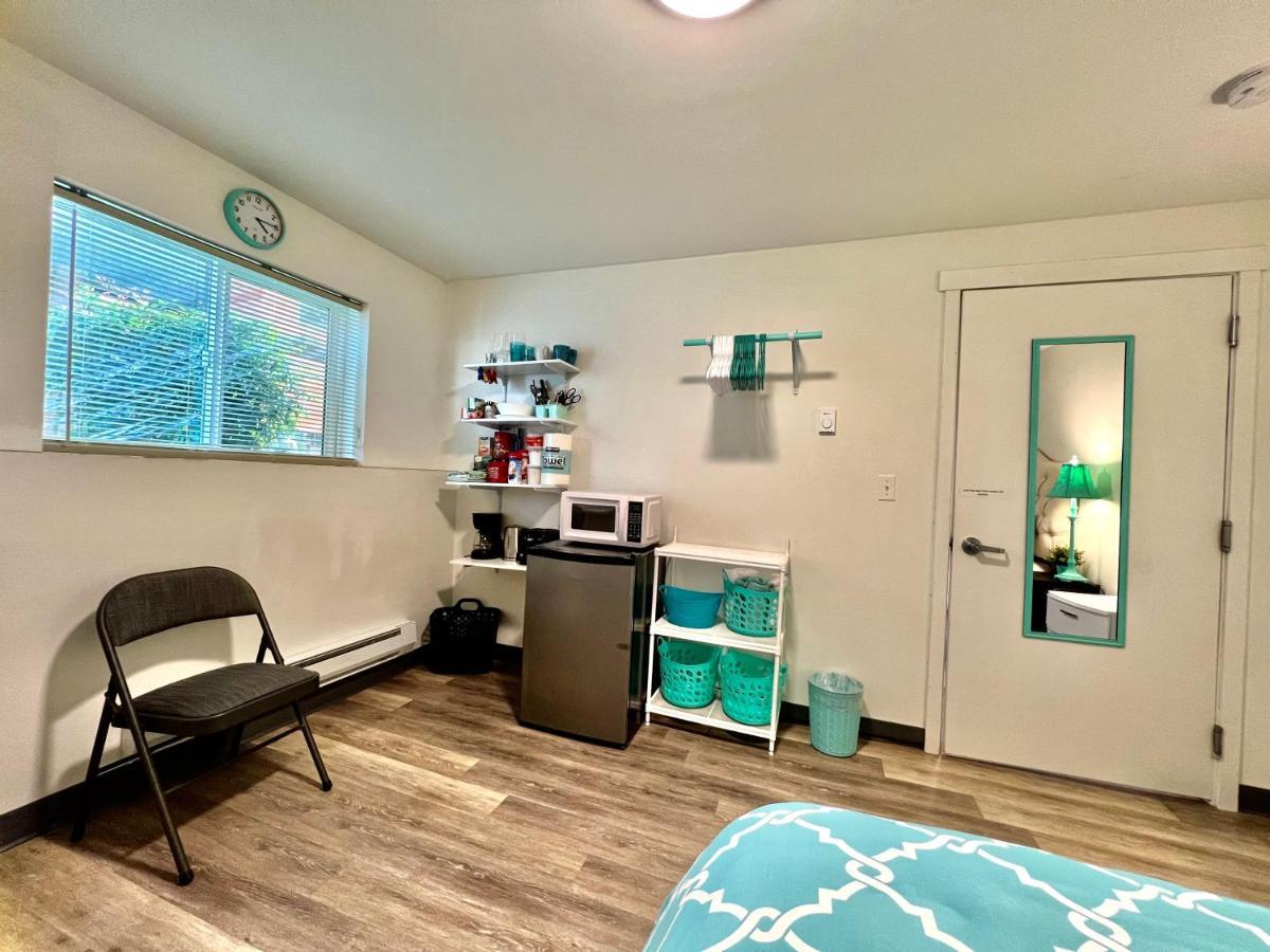 Private Room With Shared Bathroom On The 1St Floor 10 Minutes Walk To University Of Washington Seattle Kültér fotó