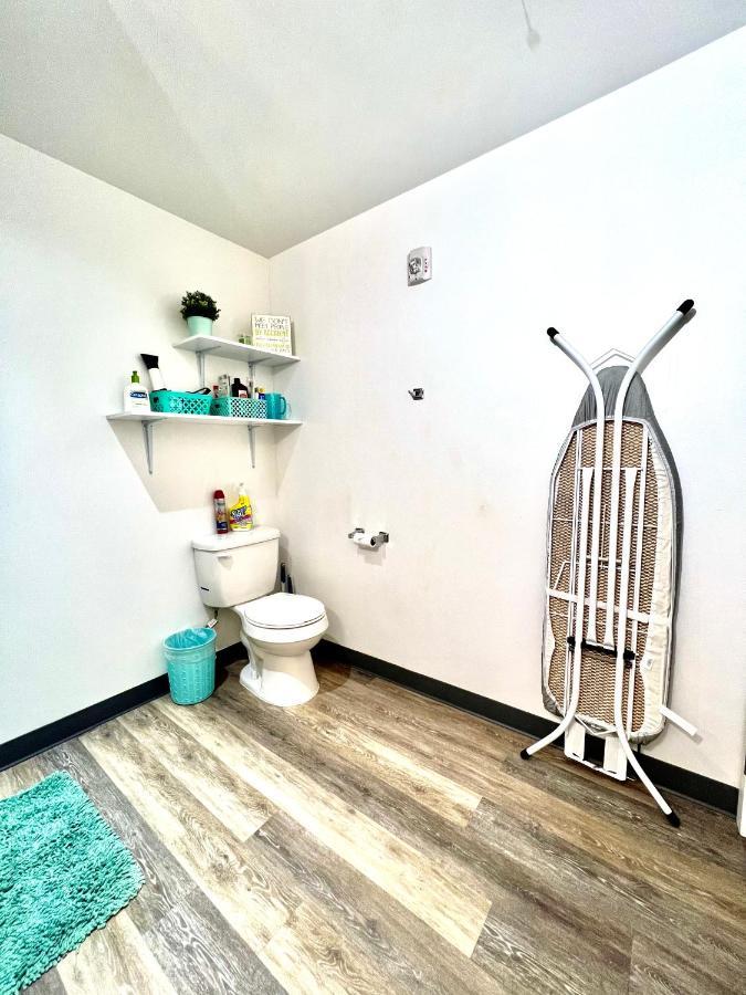 Private Room With Shared Bathroom On The 1St Floor 10 Minutes Walk To University Of Washington Seattle Kültér fotó