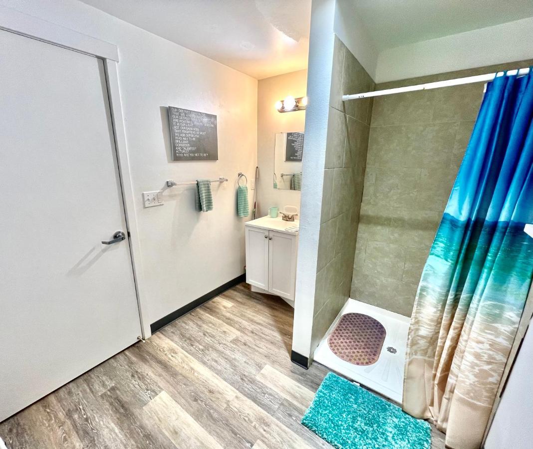 Private Room With Shared Bathroom On The 1St Floor 10 Minutes Walk To University Of Washington Seattle Kültér fotó